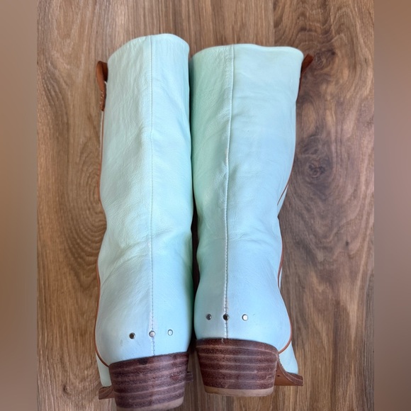 We The Free Montage Tall Boots Cactus Milk Leather Size 40 US 9.5 EUC - Picture 4 of 9